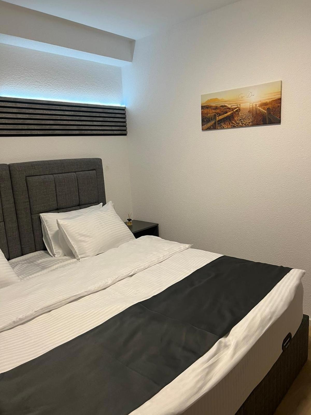 Dido Diamond Hotel Dietzenbach Dış mekan fotoğraf