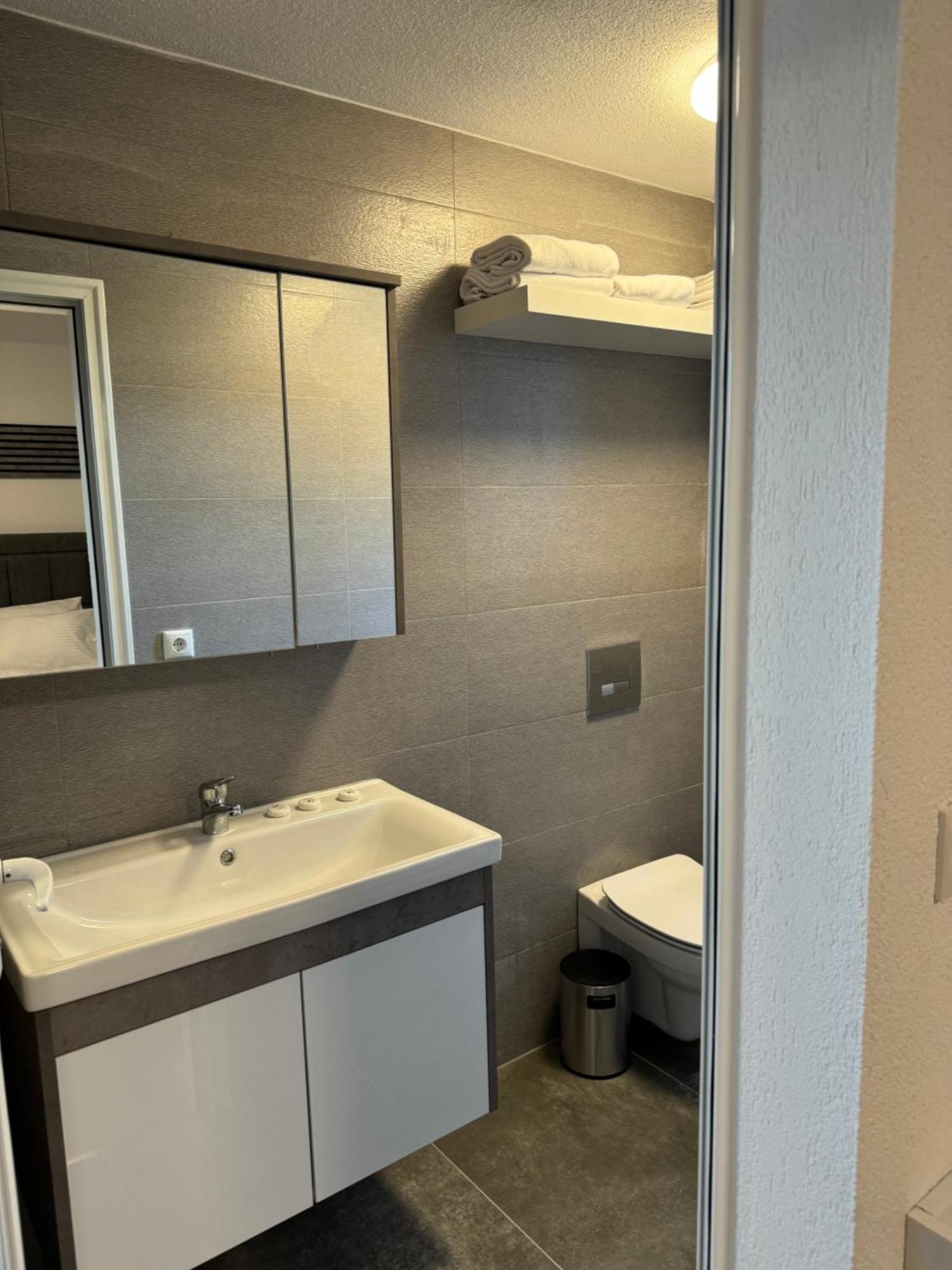 Dido Diamond Hotel Dietzenbach Dış mekan fotoğraf