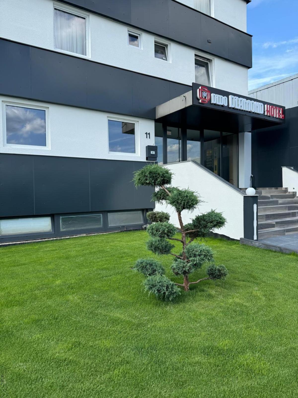 Dido Diamond Hotel Dietzenbach Dış mekan fotoğraf